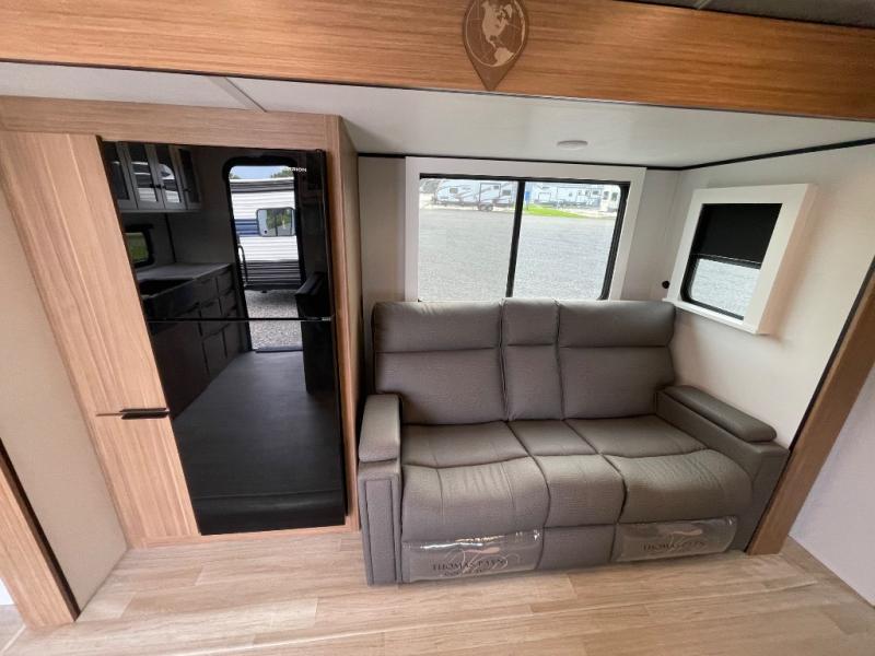 2026 Keystone Passport Super Lite (East) 2450RK, $ 42,429