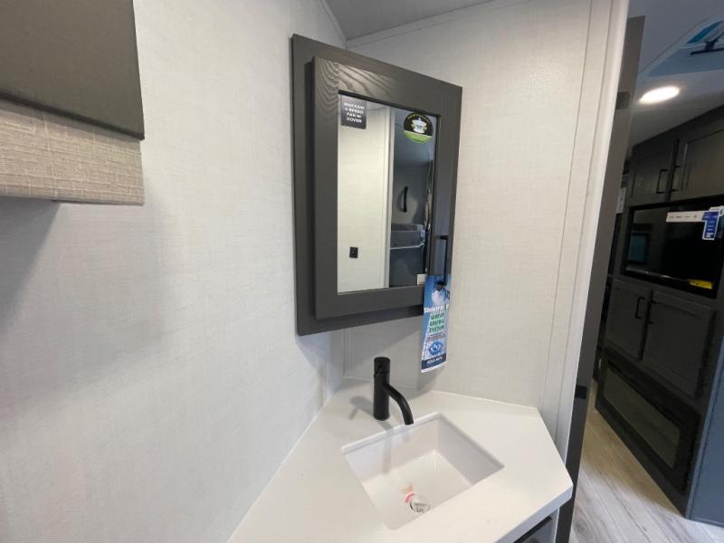 2026 Forest River Flagstaff Super Lite 27DBH, $ 51,265