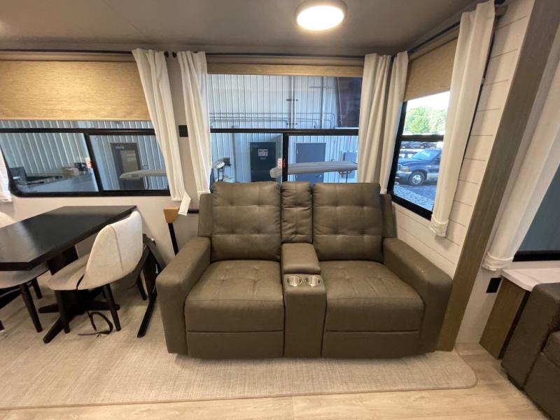 2026 Forest River Wildwood Grand Lodge 42DL, $ 94,666