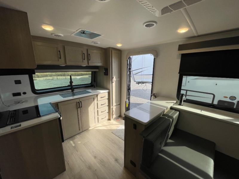 2025 Forest River Flagstaff Super Lite 26SFK, $ 58,835