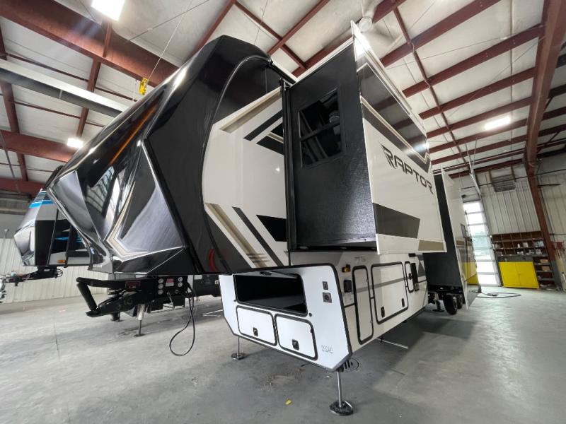 2025 Keystone Raptor 415, $ 112,990