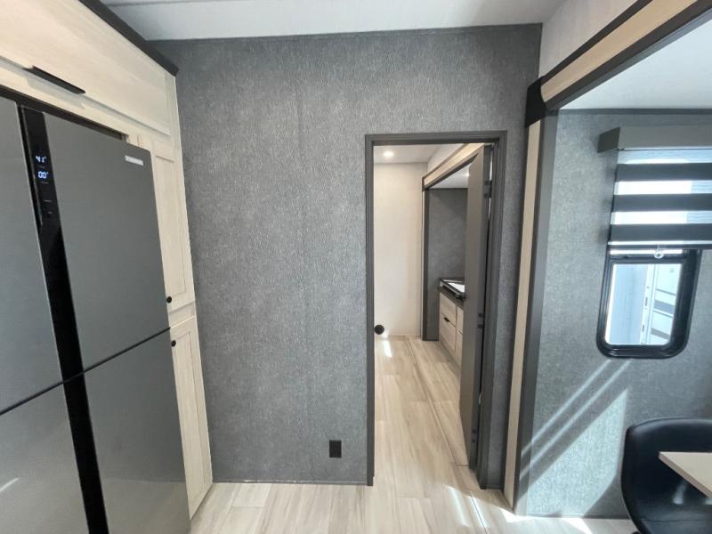 2025 Forest River Wildcat 41DREAM, $ 47,999