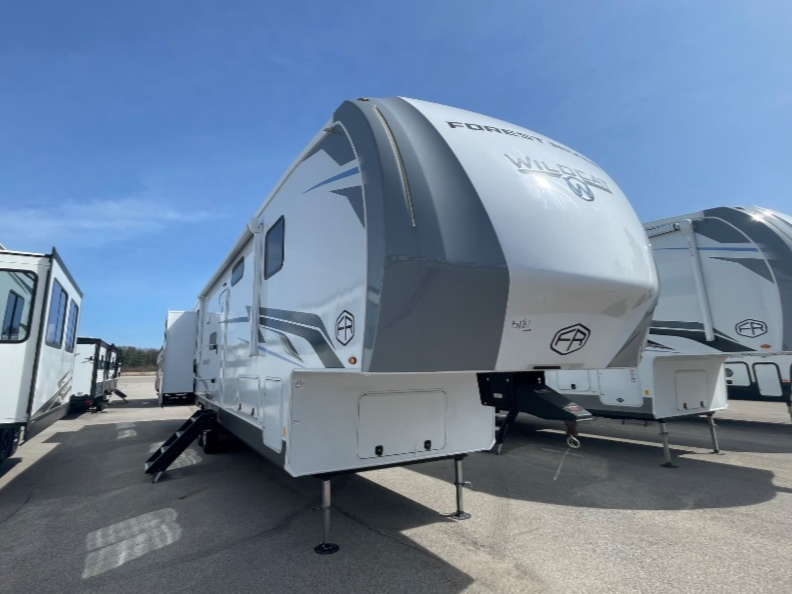 2025 Forest River Wildcat 41DREAM, $ 47,999