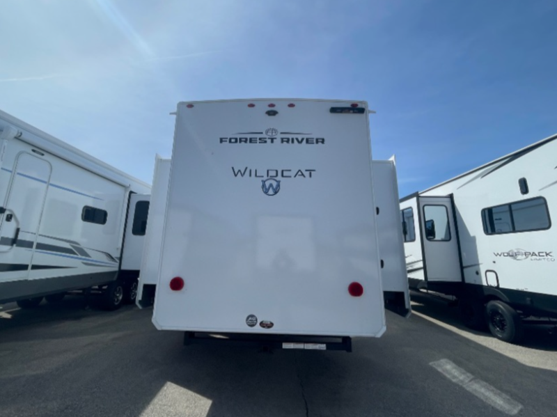 2025 Forest River Wildcat 41DREAM, $ 47,999