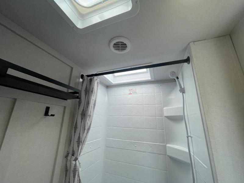 2025 Forest River Wildwood X-Lite 25ICE, $ 47,828
