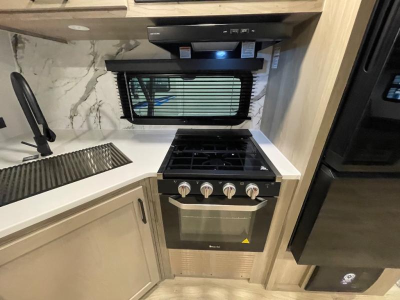 2026 Forest River Flagstaff Super Lite 26FKBS, $ 53,895