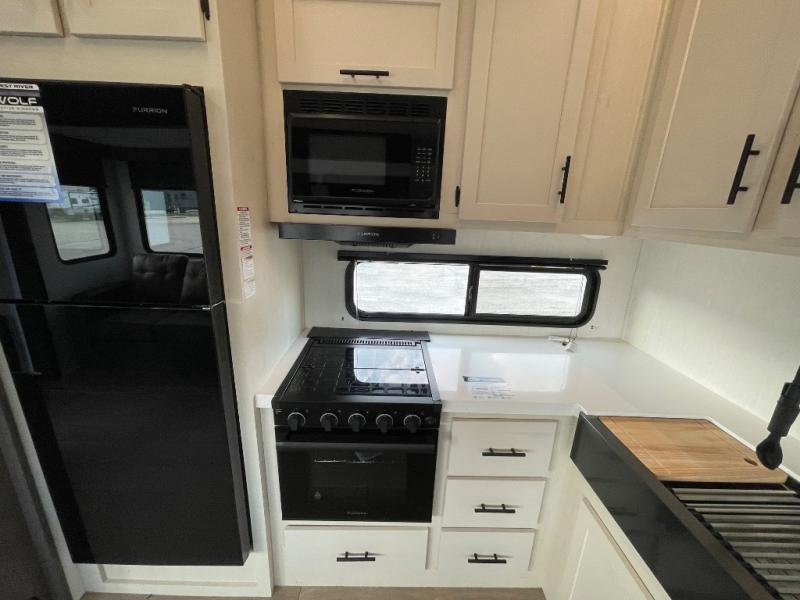 2026 Forest River Cherokee Arctic Wolf 287BH, $ 84,000