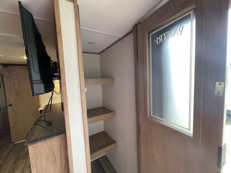 2024 Forest River Cherokee Alpha Wolf 22SW-L, $ 28,990
