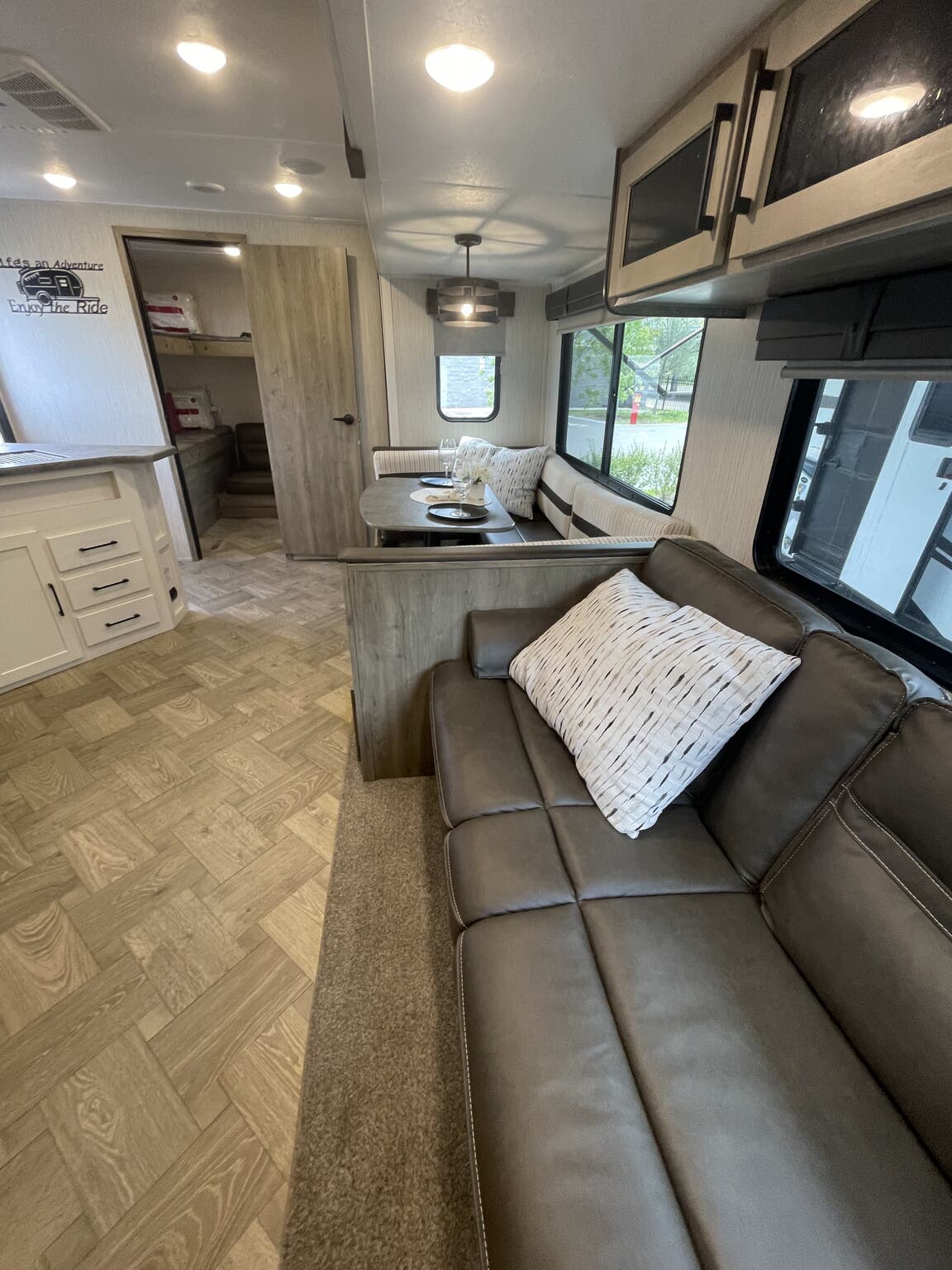 2022 Palomino Puma 28BHSS, $ 25,995