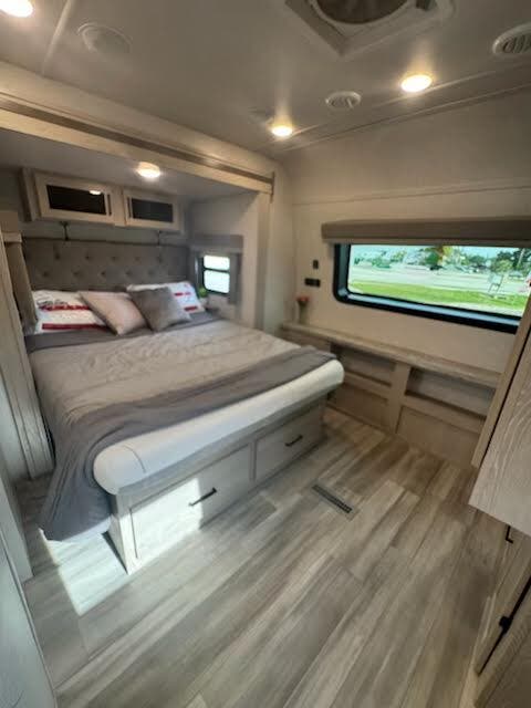 2022 Forest River Flagstaff Super Lite 26RLBS, $ 27,995