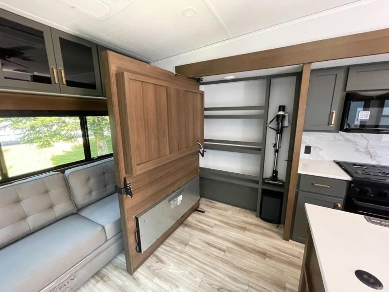 2026 Keystone Montana High Country 290RL, $ 97,005