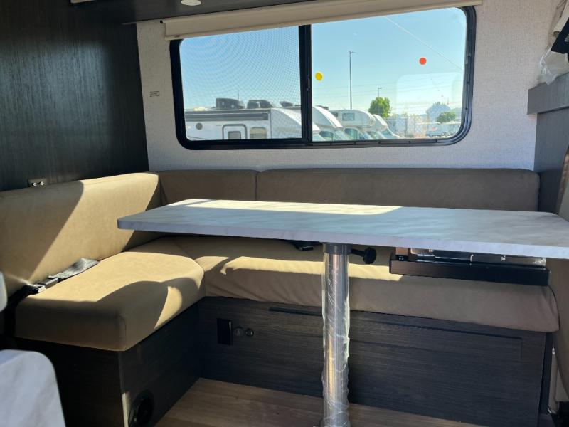2027 Winnebago Sunflyer 24GG, $ 107,324