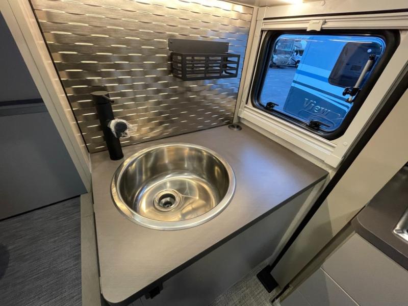 2025 Winnebago View 24T AWD, $ 179,998