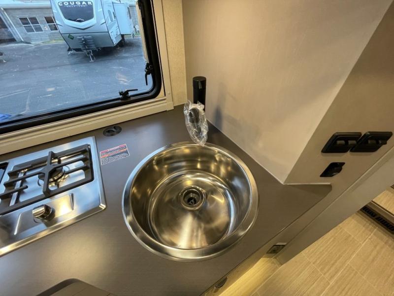 2026 Winnebago View 24R AWD, $ 225,990