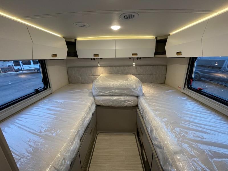 2026 Winnebago View 24R AWD, $ 225,990