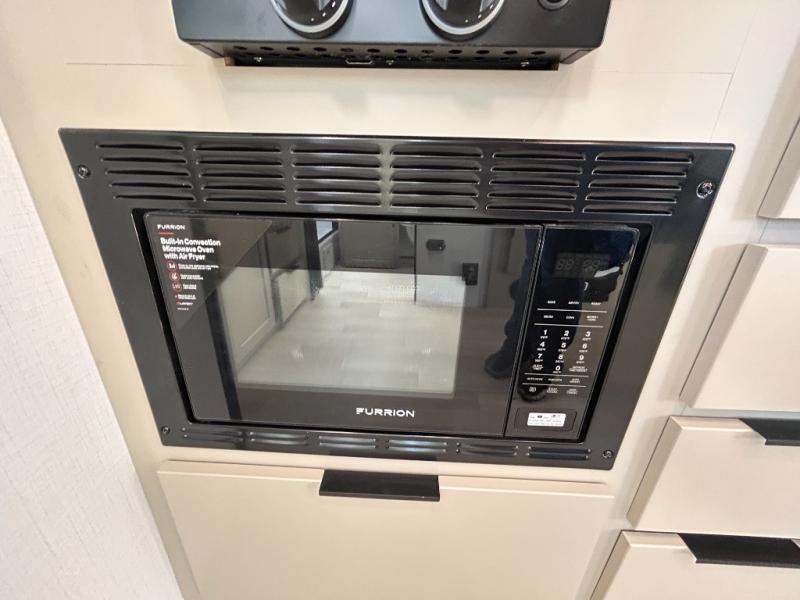 2026 Keystone Walkabout 22MAX, $ 57,998