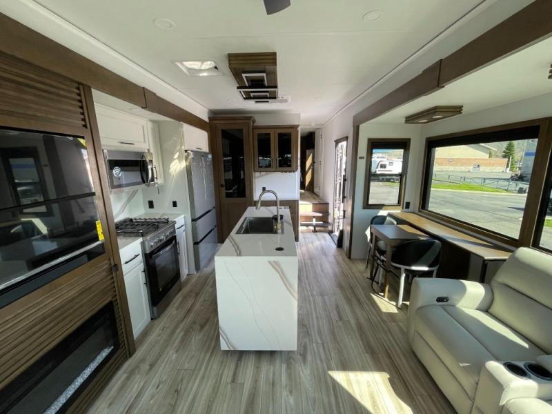 2026 Keystone Montana 3100RL, $ 129,990
