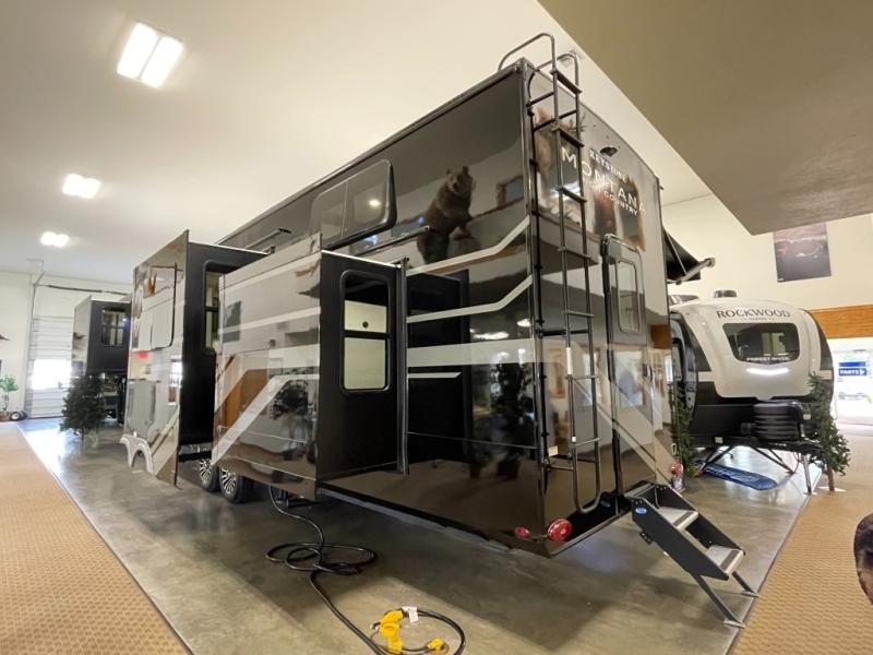 2027 Keystone Montana High Country 391TB, $ 125,772