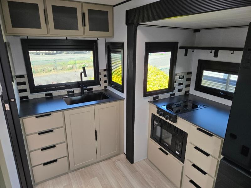 2026 Keystone Walkabout 22MAX, $ 57,998