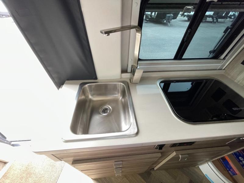 2027 Winnebago Travato 59G, $ 147,998