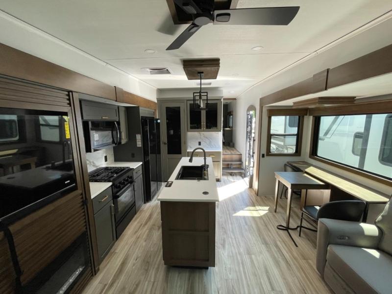 2026 Keystone Montana High Country 290RL, $ 89,692