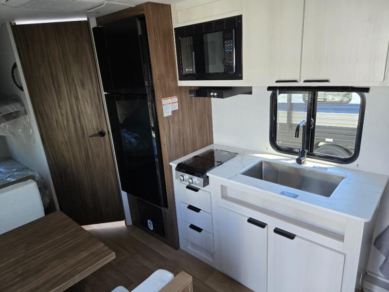 2026 Winnebago Access 18DBH, $ 25,543