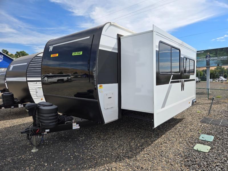 2026 Winnebago Thrive™ 26FKD, $ 48,998