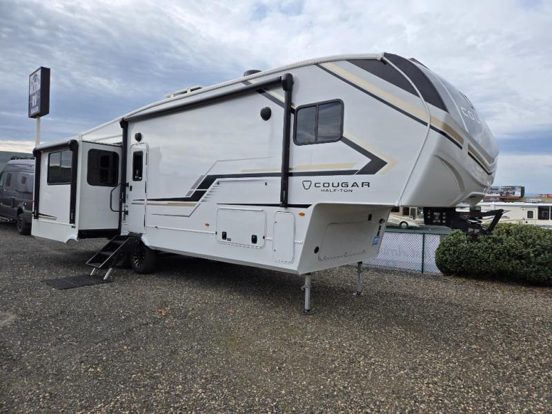 2026 Keystone Cougar Half-Ton (Fifth Wheel) 29MBD, $ 63,998