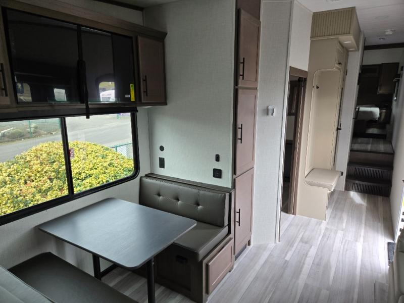 2026 Keystone Cougar Half-Ton (Fifth Wheel) 29MBD, $ 63,998