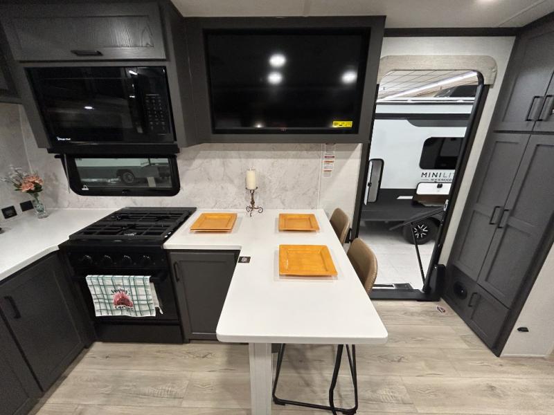 2026 Forest River Rockwood Signature Travel Traile, $ 59,988