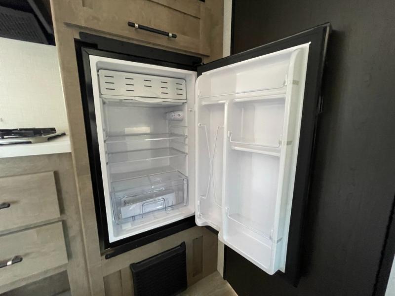2026 Keystone Springdale Mini 1610BH, $ 17,990