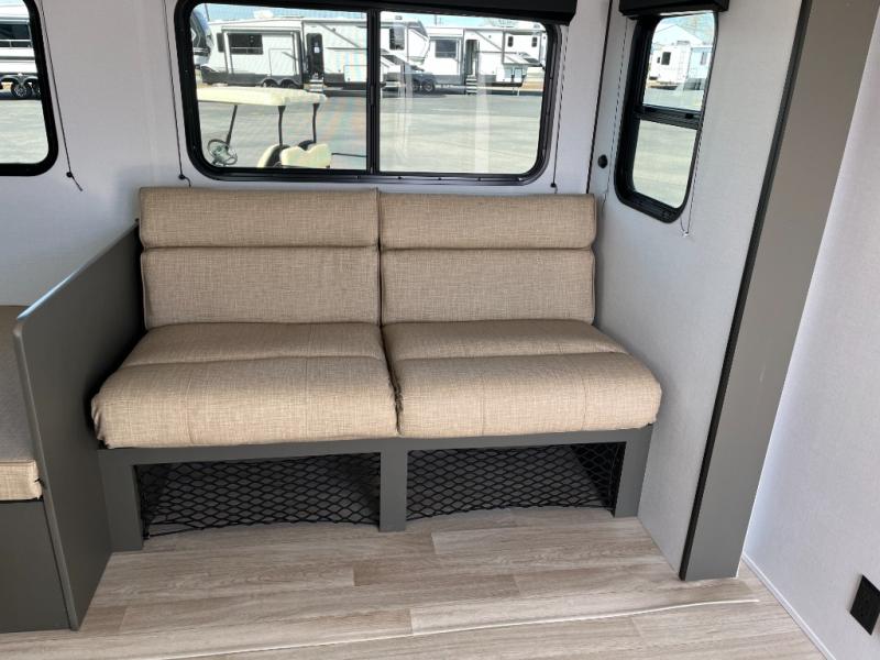 2026 Keystone Bullet Classic Dual Axle 26BHCWE, $ 34,995