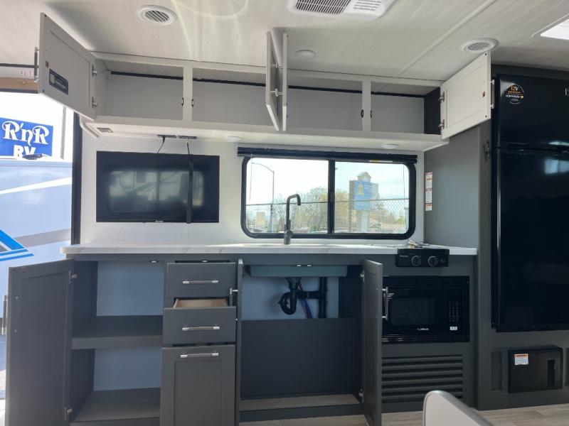 2026 Keystone Bullet Classic Dual Axle 26BHCWE, $ 34,995