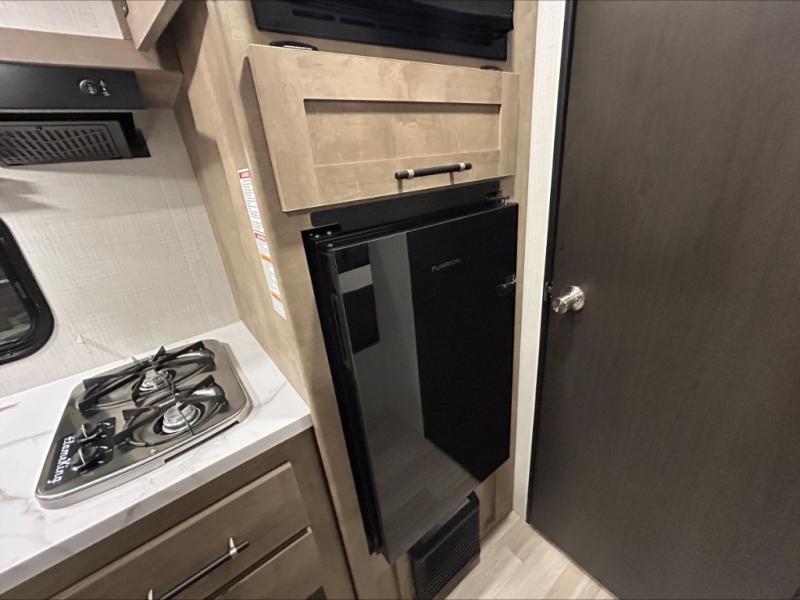 2026 Keystone Springdale Mini 1610BH, $ 17,990