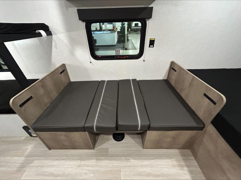 2026 Keystone Springdale Mini 1610BH, $ 17,990