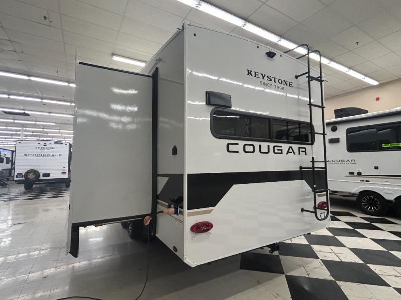 2026 Keystone Cougar Half-Ton (Fifth Wheel) 23MLE, $ 57,998