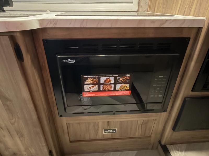 2025 Coachmen Cross Trail 24FL, $ 119,998