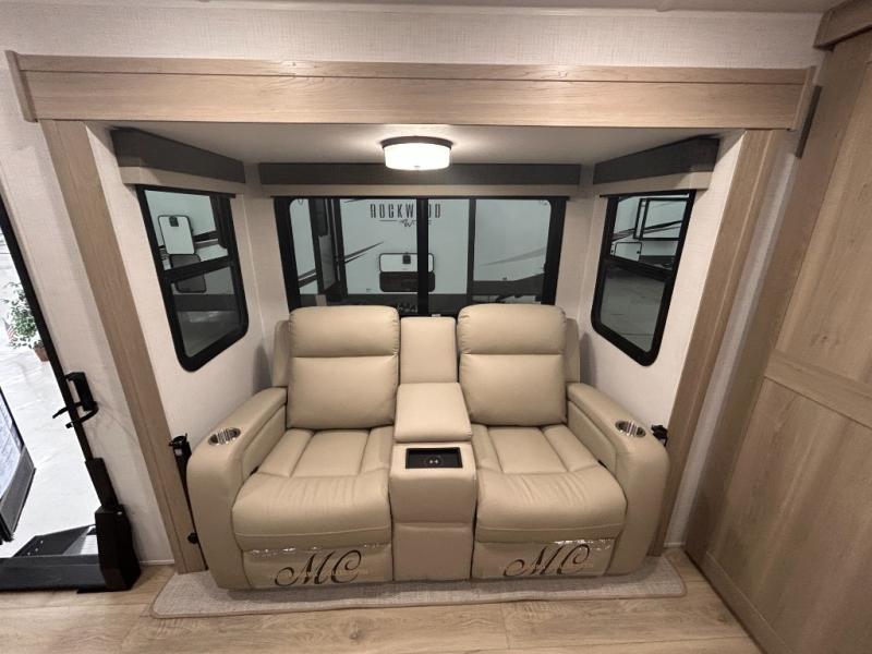 2025 Forest River Rockwood Mini Lite 2518S, $ 39,998