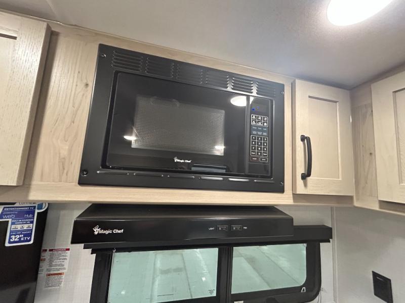 2025 Forest River Rockwood Mini Lite 2518S, $ 39,998