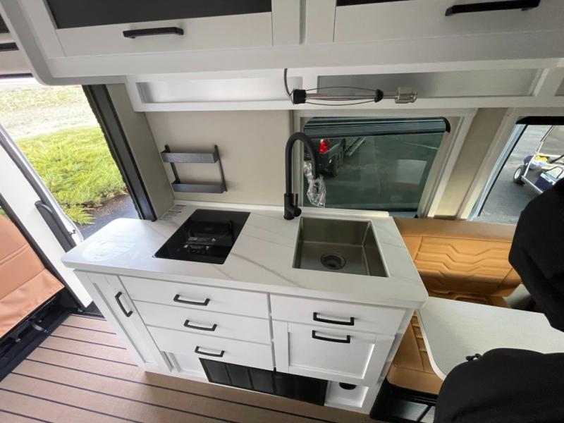 2026 Coachmen Beyond 22C, $ 179,990