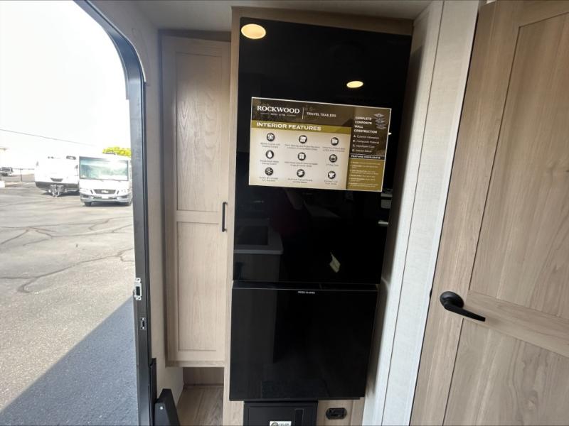 2026 Forest River Rockwood Mini Lite 2205S, $ 49,433