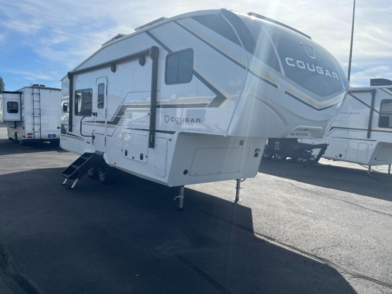 2026 Keystone Cougar Half-Ton (Fifth Wheel) 23MLE, $ 57,998