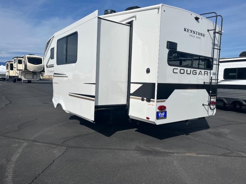 2026 Keystone Cougar Half-Ton (Fifth Wheel) 23MLE, $ 57,998