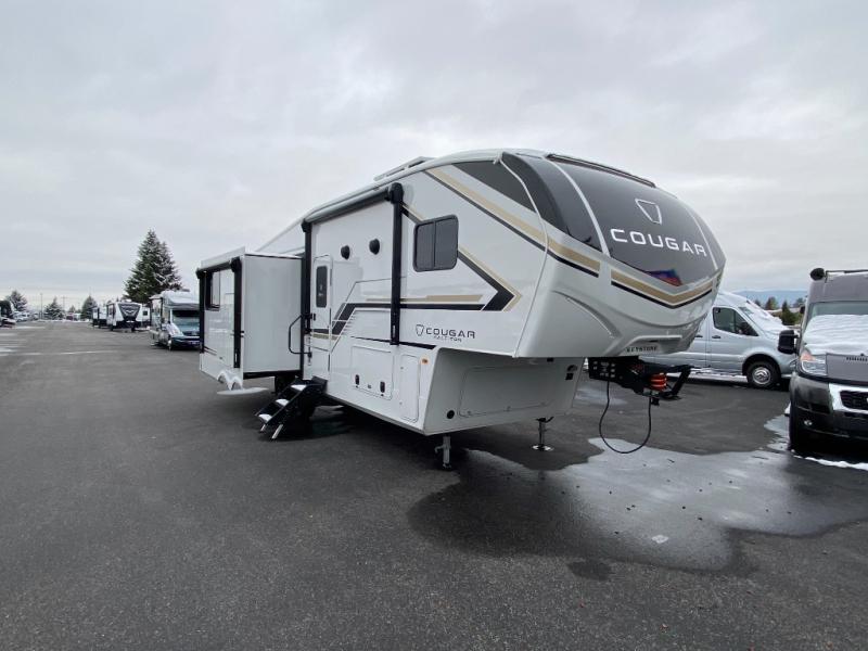 2026 Keystone Cougar Half-Ton (Fifth Wheel) 26RKE, $ 59,998