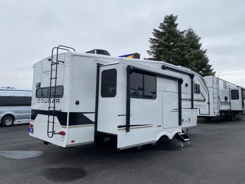 2026 Keystone Cougar Half-Ton (Fifth Wheel) 26RKE, $ 59,998