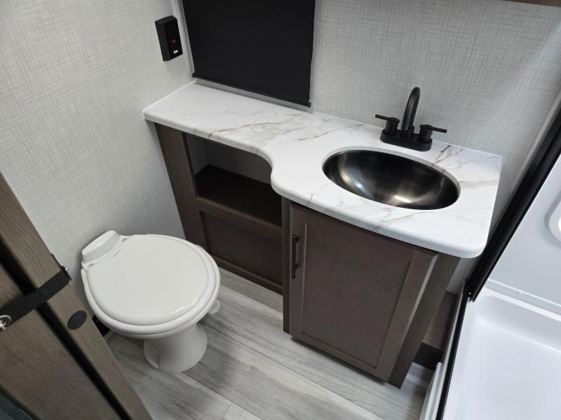 2026 Keystone Cougar Half-Ton (Travel Trailer) 22M, $ 47,888
