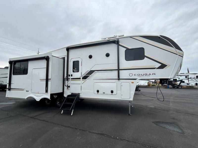 2026 Keystone Cougar Half-Ton (Fifth Wheel) 26RKE, $ 59,998