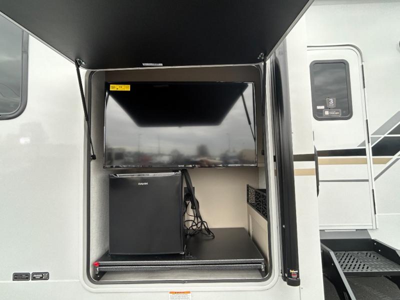 2026 Keystone Cougar Half-Ton (Fifth Wheel) 26RKE, $ 59,998