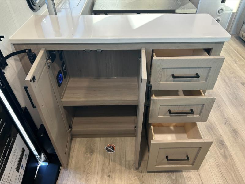 2026 Forest River Rockwood Ultra Lite 2619FK, $ 56,066
