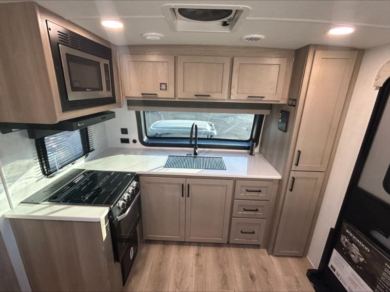 2026 Forest River Rockwood Ultra Lite 2619FK, $ 56,066
